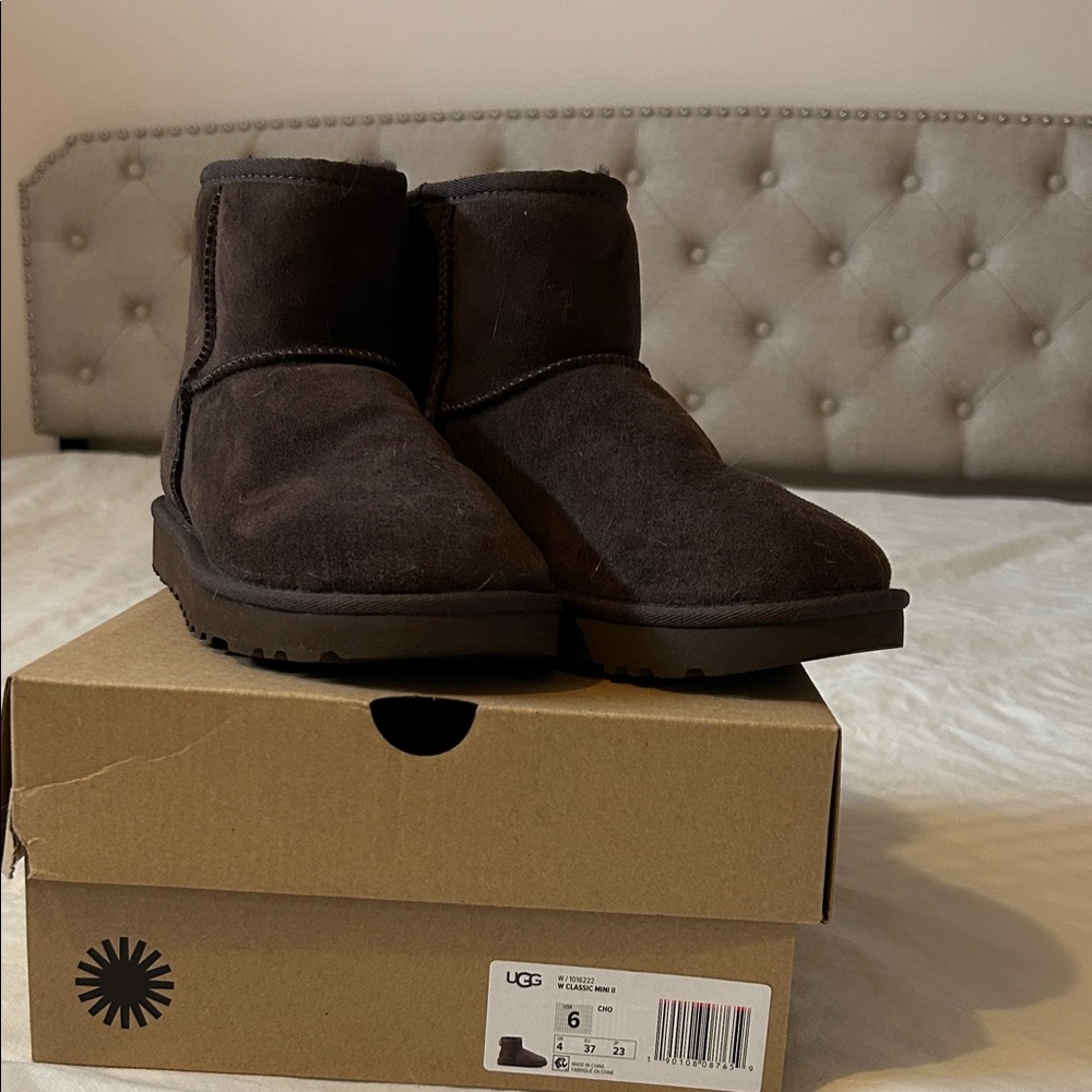 UGG Women's Chocolate Brown Boots